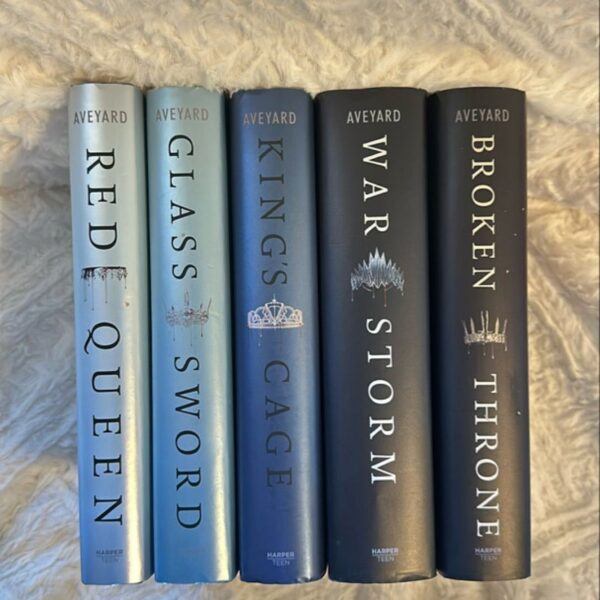 Red Queen entire set books 1-5