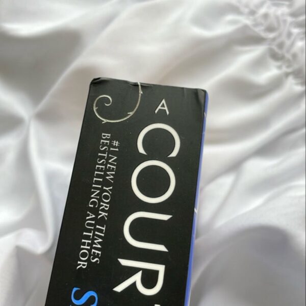 A Court of Mist and Fury original UK paperback OOP - Image 3